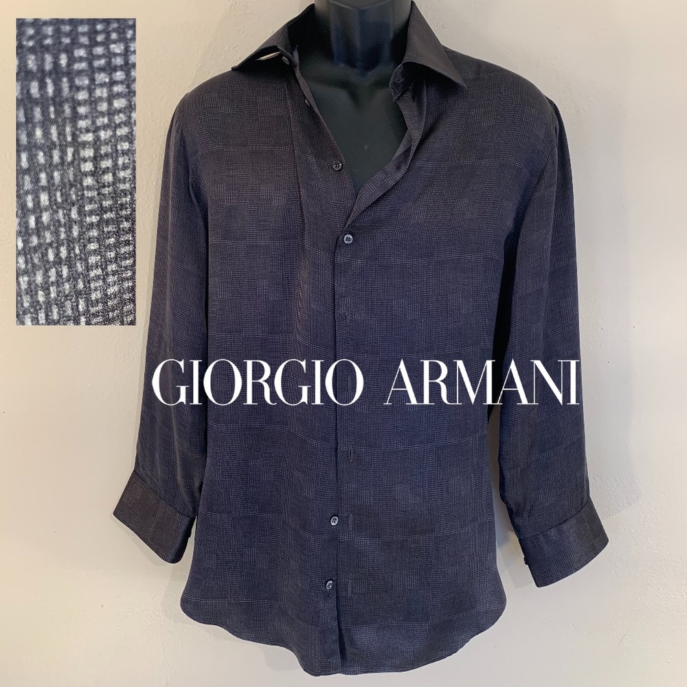 Giorgio Armani Satin Long Sleeve Shirt 15 3/4 Neck / Italian size 40